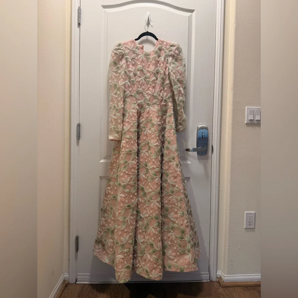 Helsi Tessa Long-Sleeve Appliqué A-Line Maxi Dress in Green NWOT - Picture 7 of 10